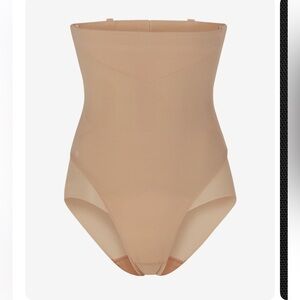 FREE WITH BUNDLE Honeylove Superpower Brief Size Large